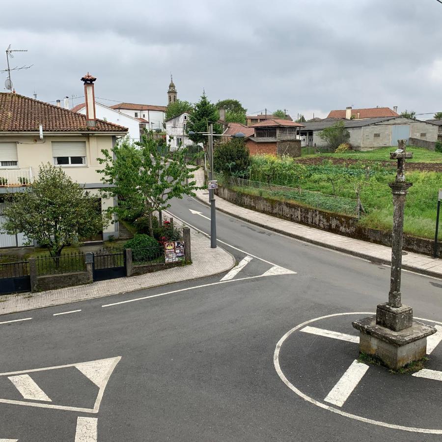 Pension 23-Vinte E Tres O Pedrouzo Bagian luar foto